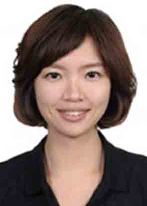 王 乃 萱